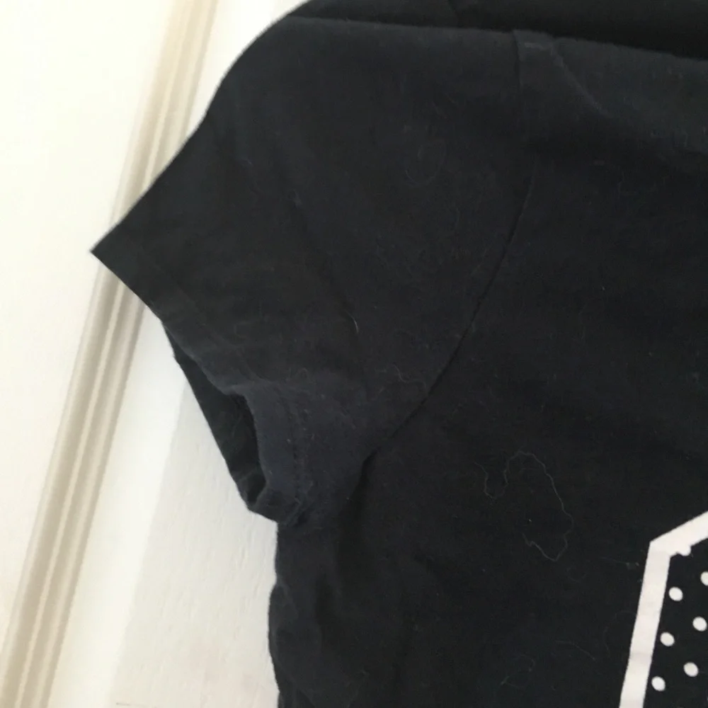 FINAL MARKDOWN Girls Nike tee medium